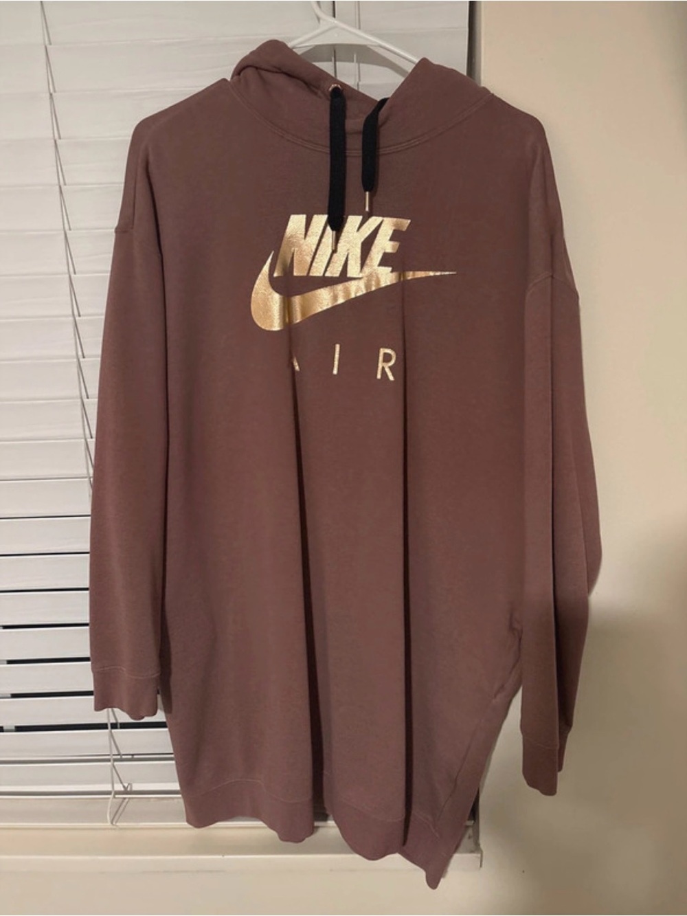 Nike women’s  Hoodie in Mauve with Gold Logo
